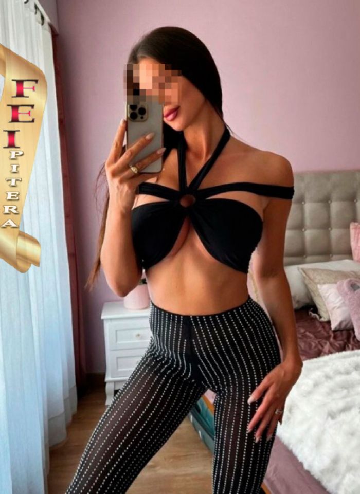   , , +7 (917) 015-6433